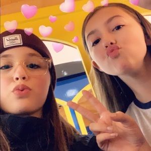 Meet your Posher, Wendy